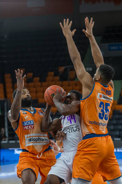 久违的超强 久违的超强