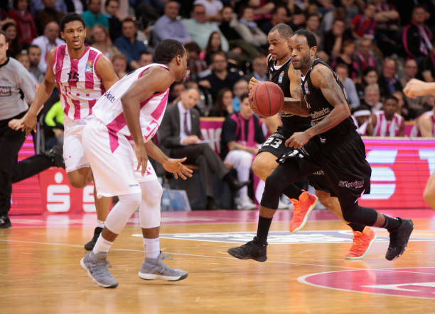 调整谋求破 调整谋求破